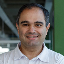 GUSTAVO PALHARES